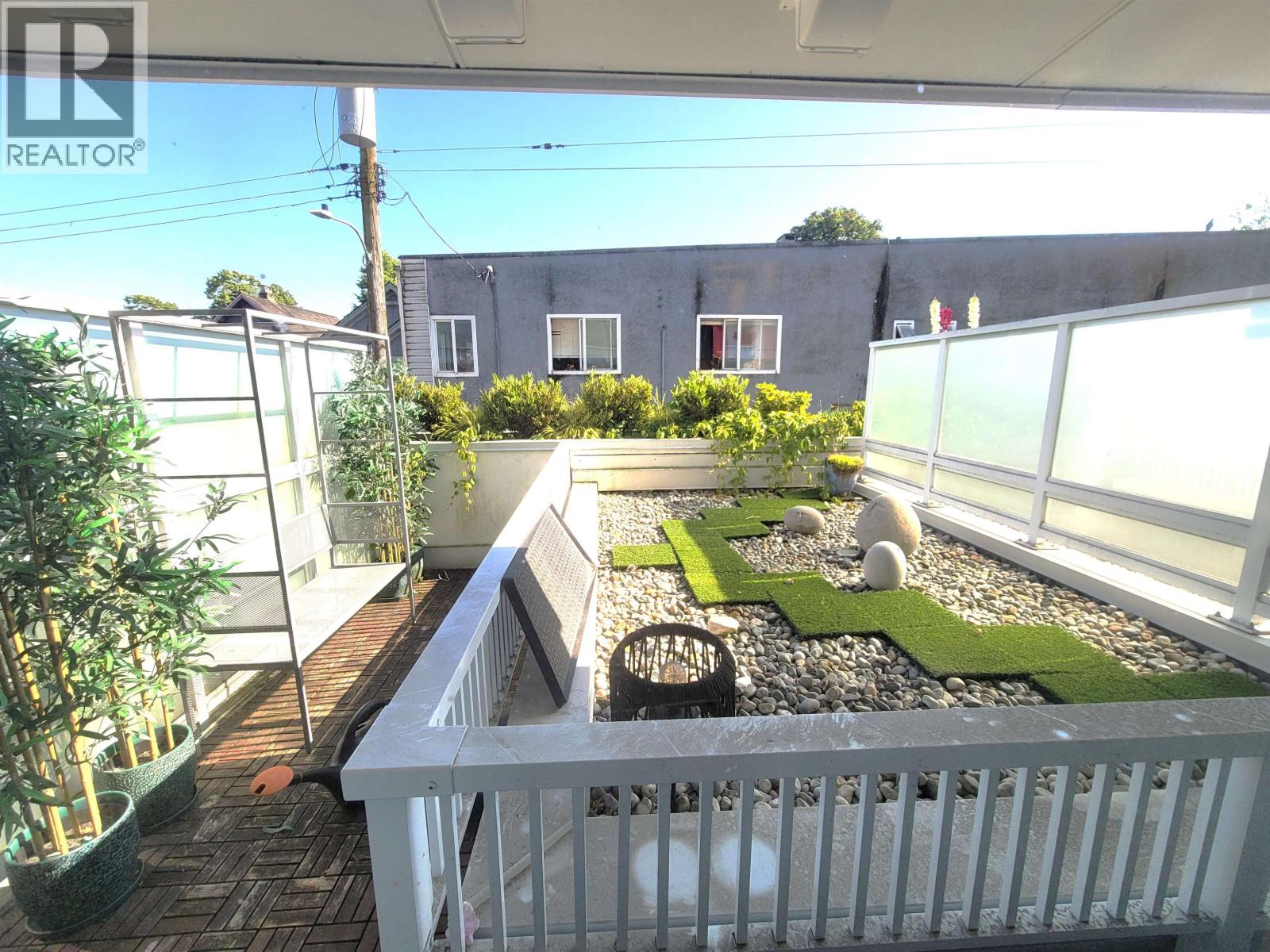 211 2508 Fraser Street, Vancouver, British Columbia  V5T 1T1 - Photo 6 - R3127717