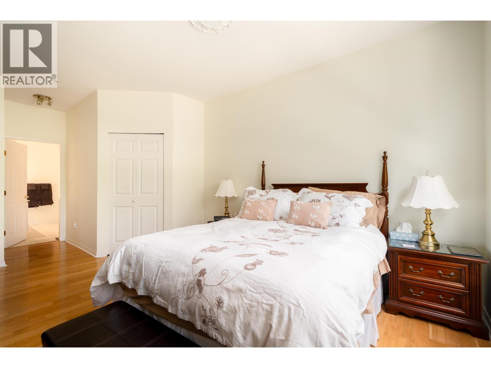 229 3098 Guildford Way, Coquitlam, British Columbia  V3B 7W8 - Photo 10 - R3127746