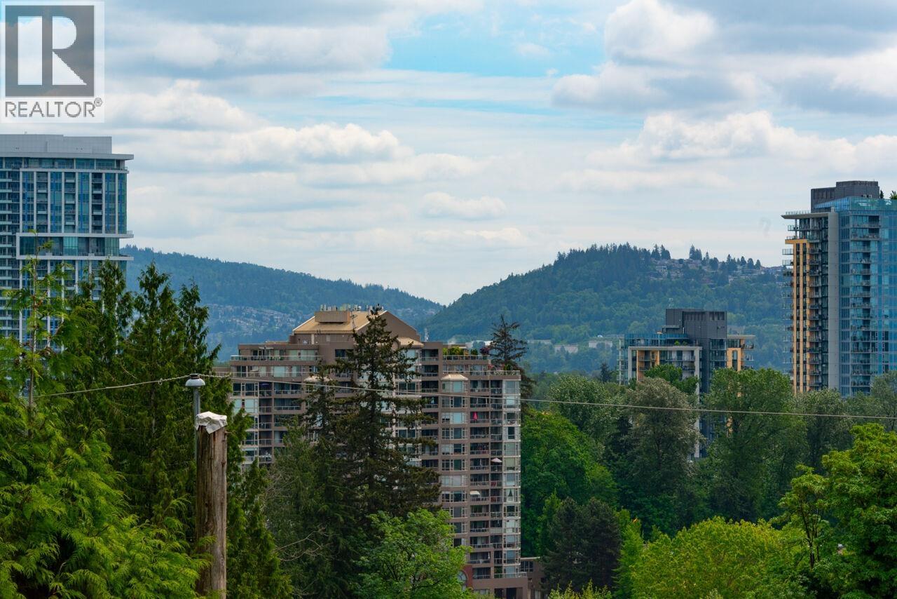 1185 Cloverley Street, North Vancouver, British Columbia  V7L 1N7 - Photo 37 - R3127719