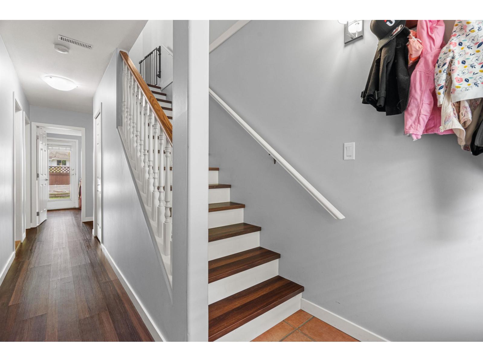 38 9470 Hazel Street, Chilliwack Proper East, Chilliwack, British Columbia  V2P 5N1 - Photo 3 - R3127613