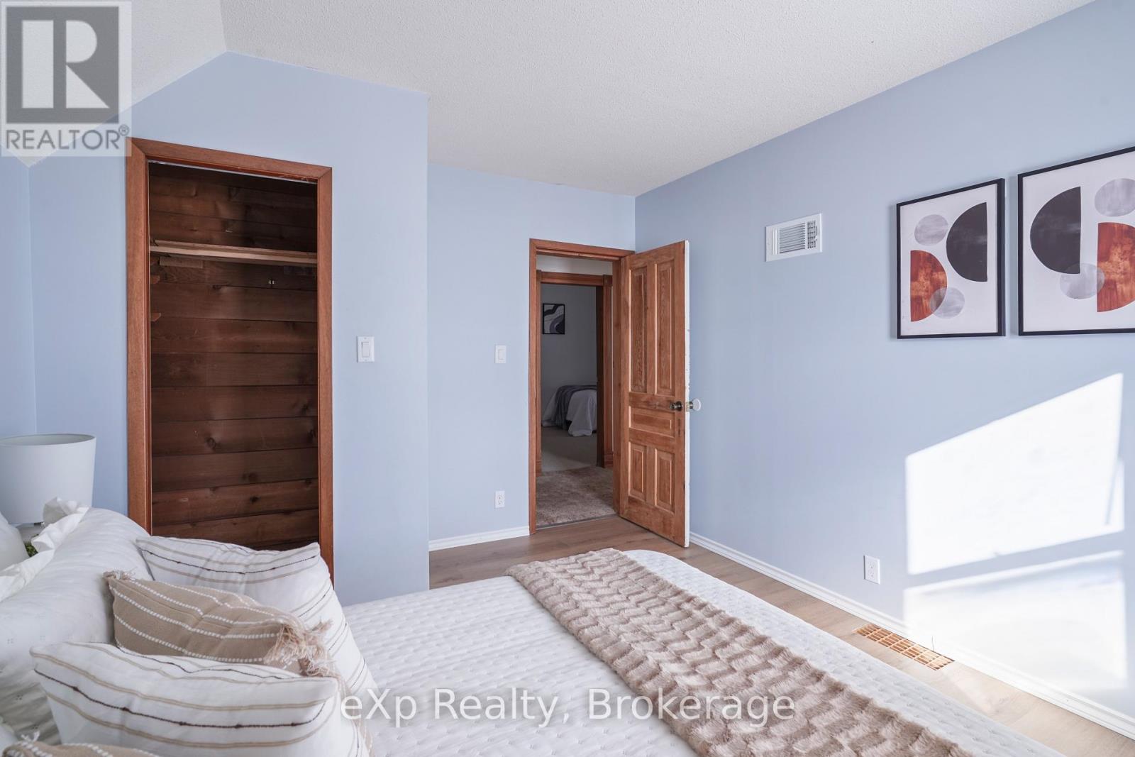 78 Victoria Avenue E, South Huron, Ontario  N0M 1M0 - Photo 32 - X13172338