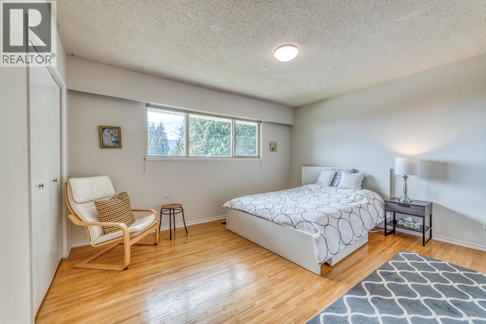 4902 Ranger Avenue, North Vancouver, British Columbia  V7R 3M4 - Photo 11 - R3127730