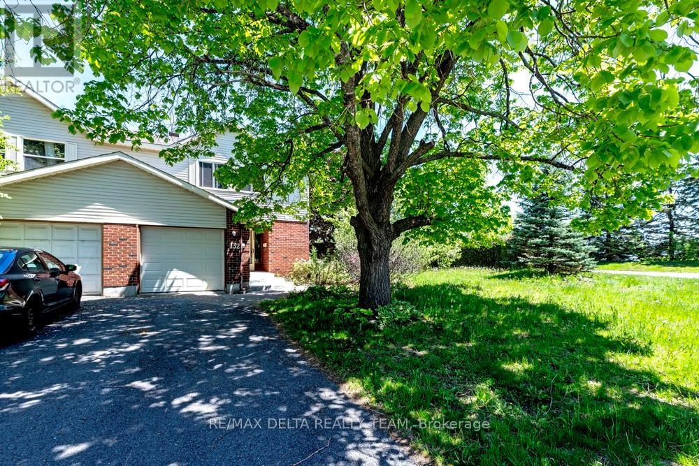 132 ACKLAM TERRACE W, Ottawa, Ontario