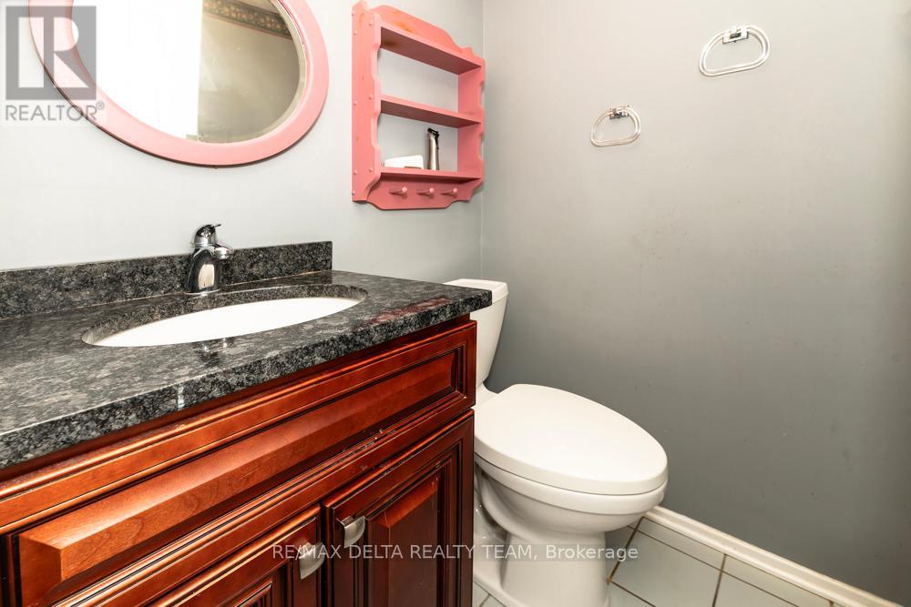 132 Acklam Terrace W, Ottawa, Ontario  K2K 2J5 - Photo 5 - X13172346