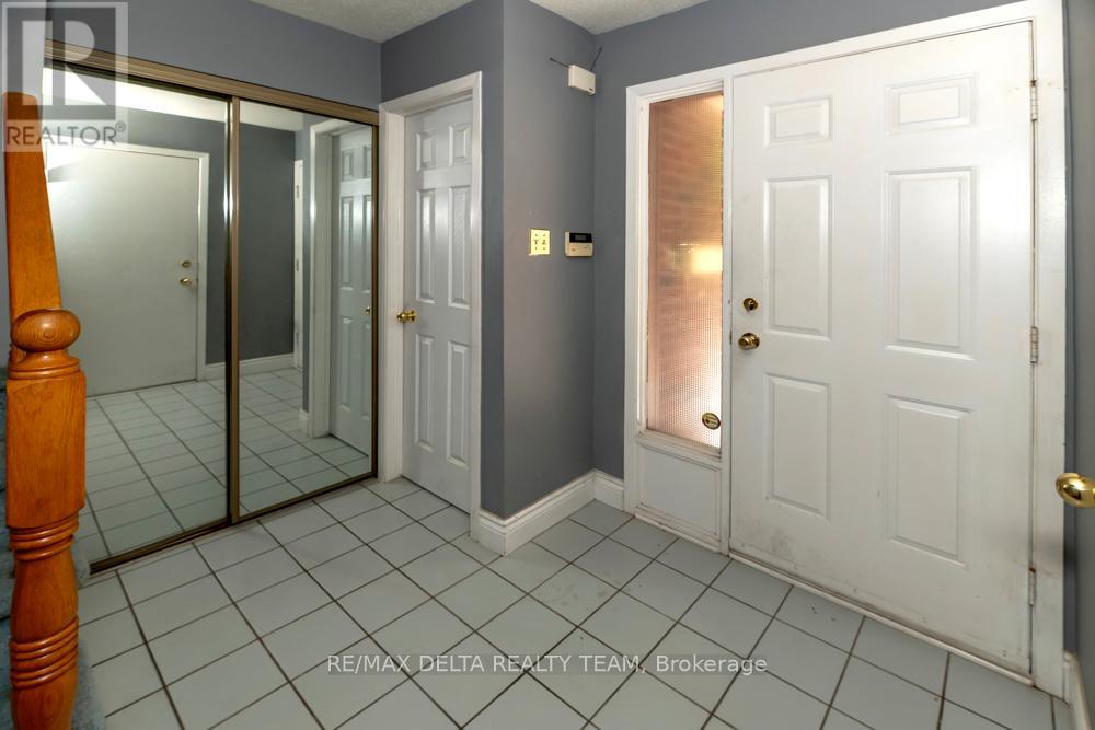 132 Acklam Terrace W, Ottawa, Ontario  K2K 2J5 - Photo 6 - X13172346