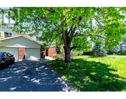 132 ACKLAM TERRACE W, Ottawa, Ontario