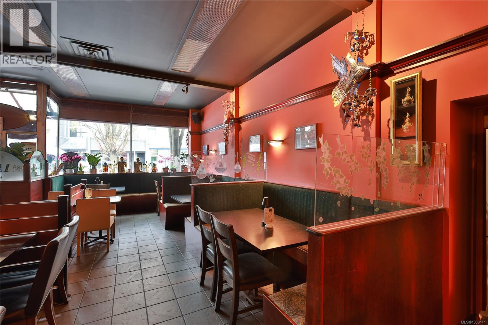 893 Fort St, Victoria, British Columbia  V8W 1H7 - Photo 15 - 1038141
