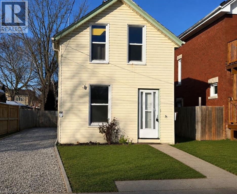 35 PARK Avenue, Brantford, Ontario