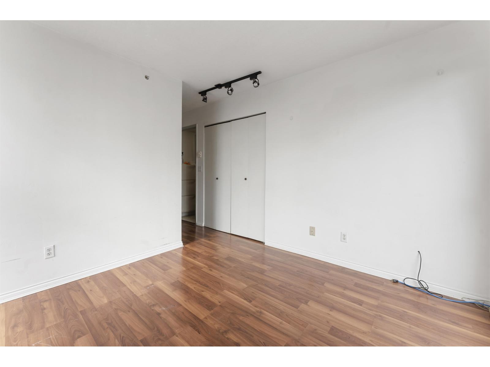 1604 10523 University Drive, Surrey, British Columbia  V3T 5T8 - Photo 14 - R3127524