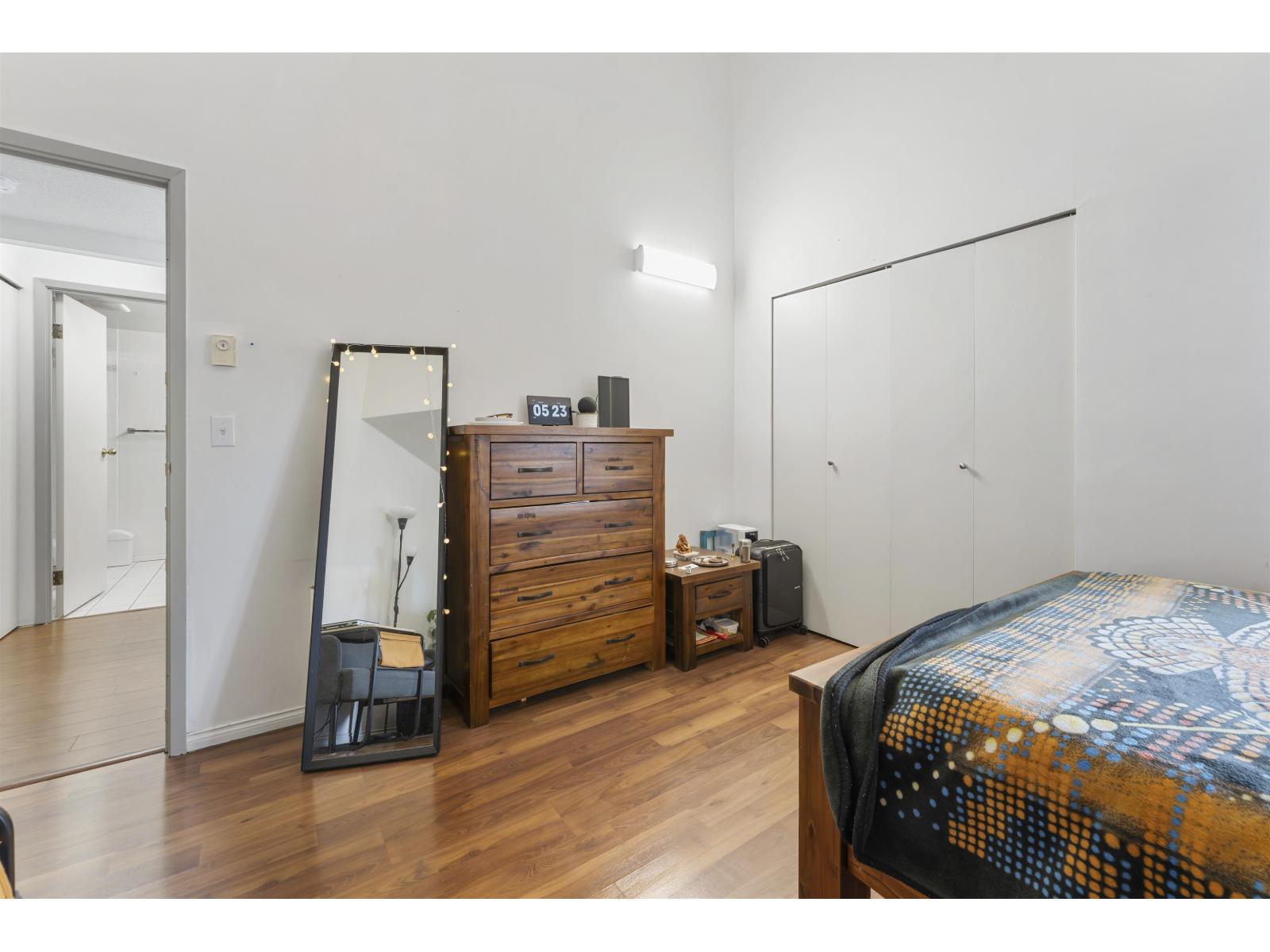 1604 10523 University Drive, Surrey, British Columbia  V3T 5T8 - Photo 12 - R3127524