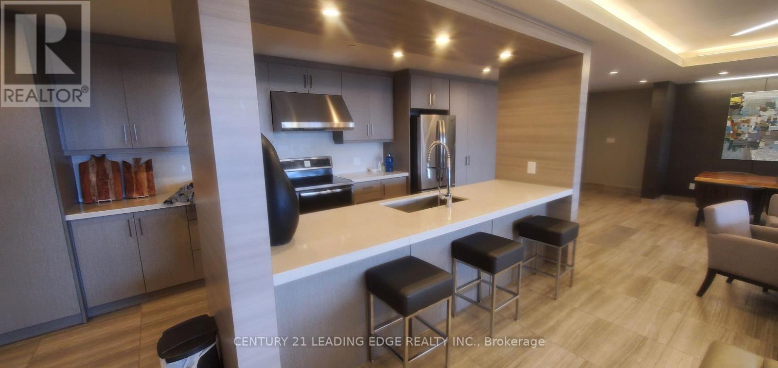 609 - 2 Adam Sellers Street, Markham, Ontario  L6B 1P2 - Photo 4 - N13172348