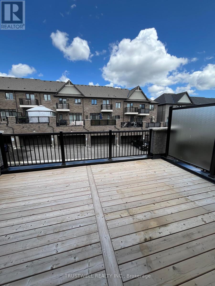 23 Verbena Street, East Gwillimbury, Ontario  L9N 0T6 - Photo 12 - N13172352