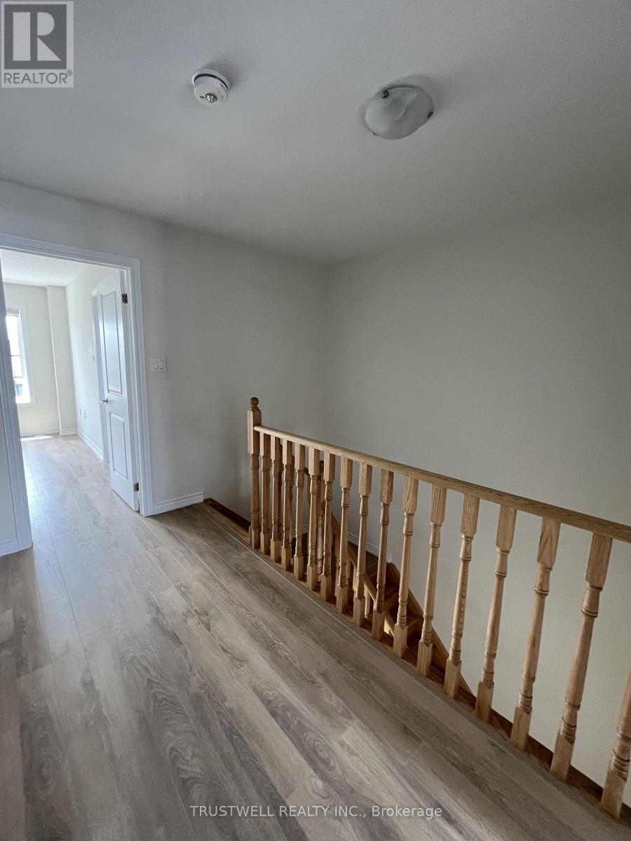 23 Verbena Street, East Gwillimbury, Ontario  L9N 0T6 - Photo 14 - N13172352