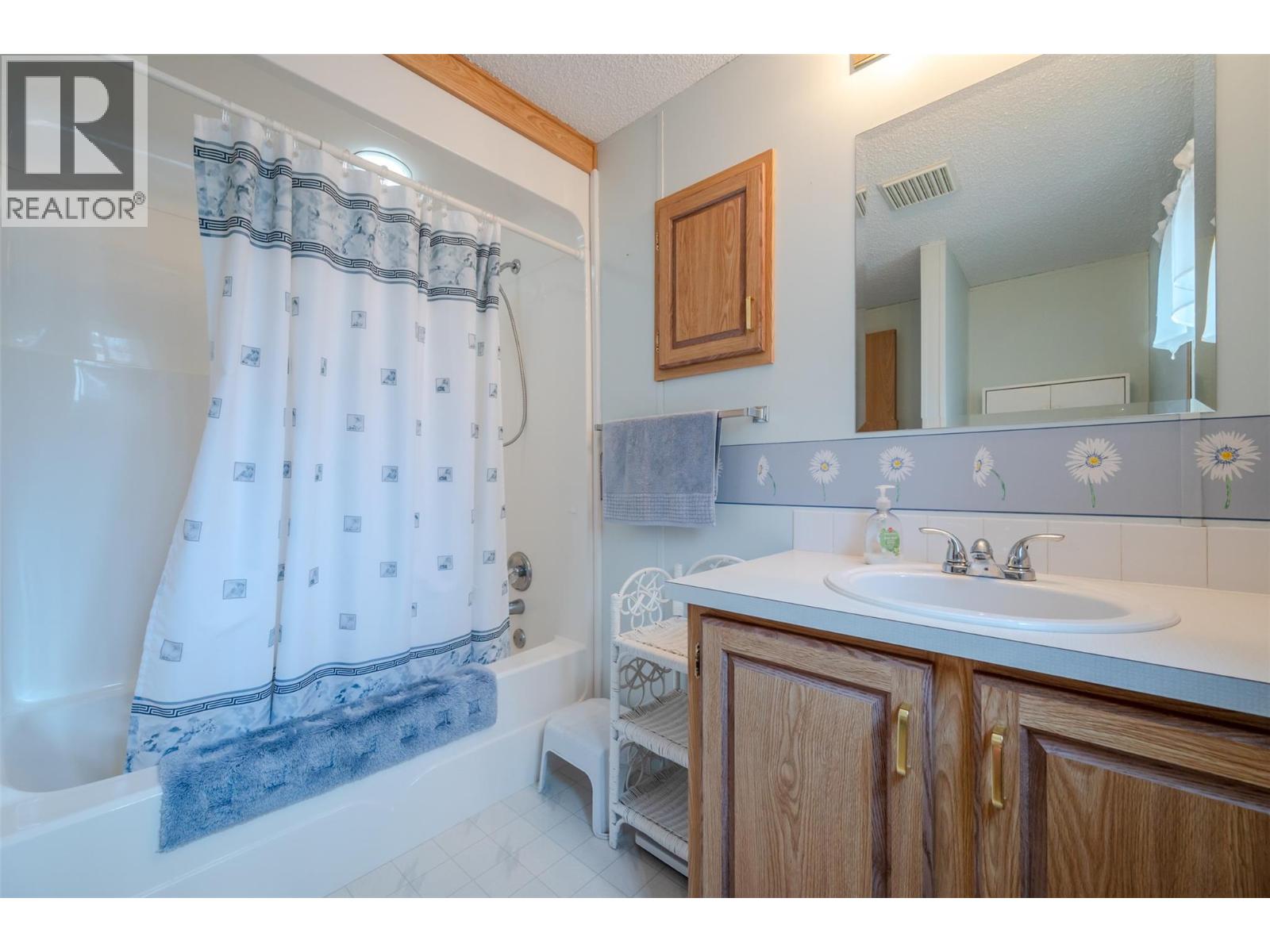 4505 Mclean Creek Road Unit# F22, Okanagan Falls, British Columbia  V0H 1R1 - Photo 18 - 10377652