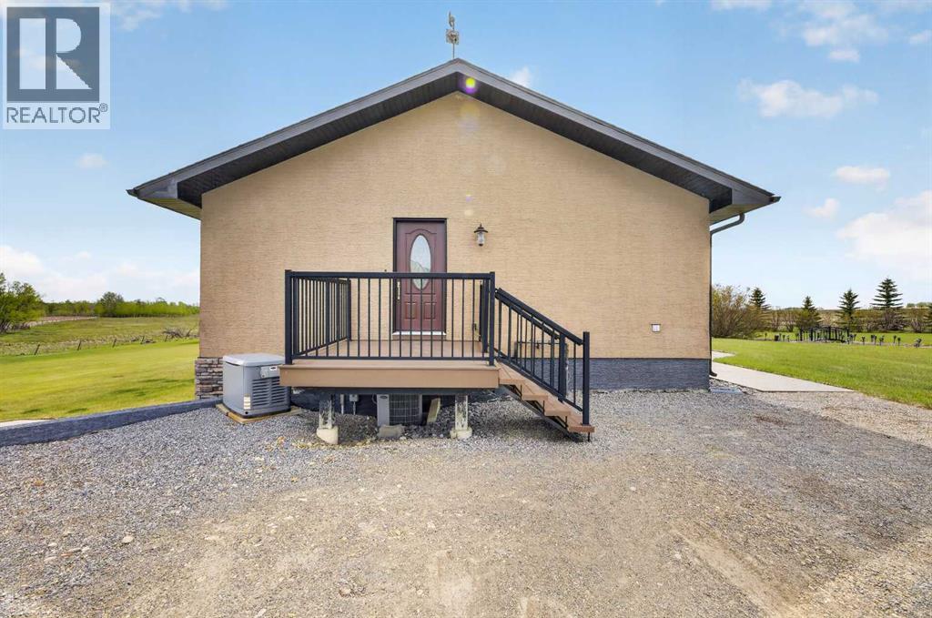 2140 Township Road 304 Township, Rural Mountain View County, Alberta  T0M 0W0 - Photo 31 - A2311880