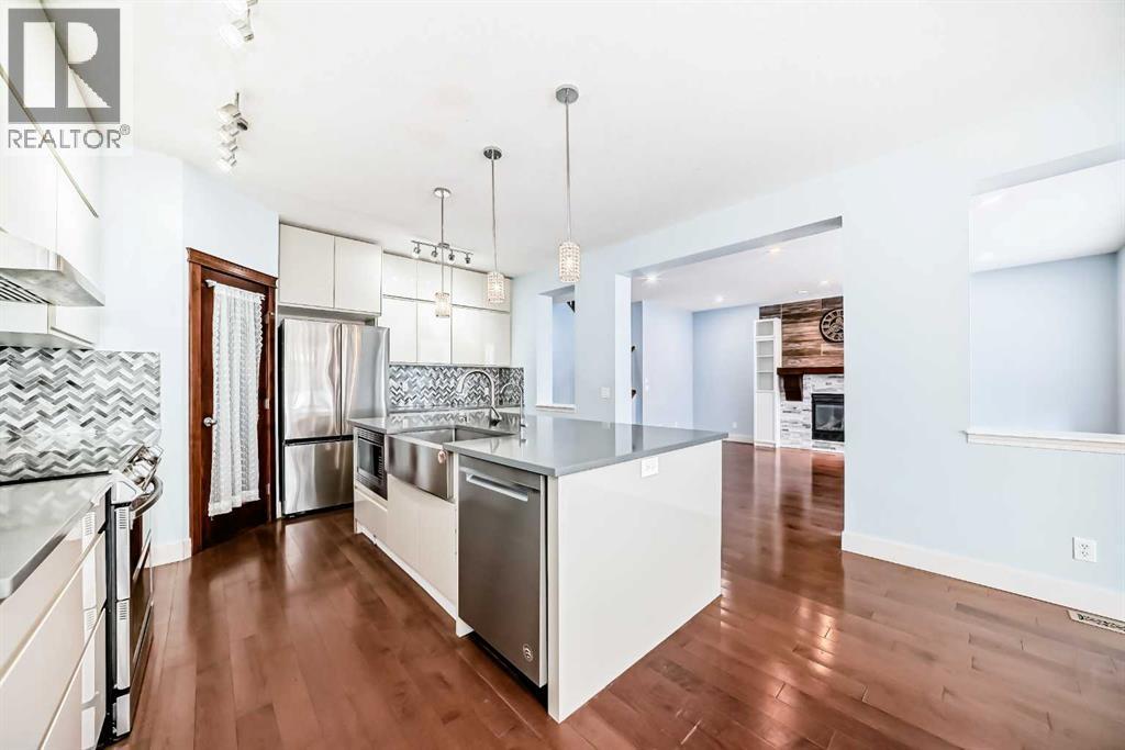 331 Royal Oak Heath Nw, Calgary, Alberta  T3G 0B6 - Photo 8 - A2312087