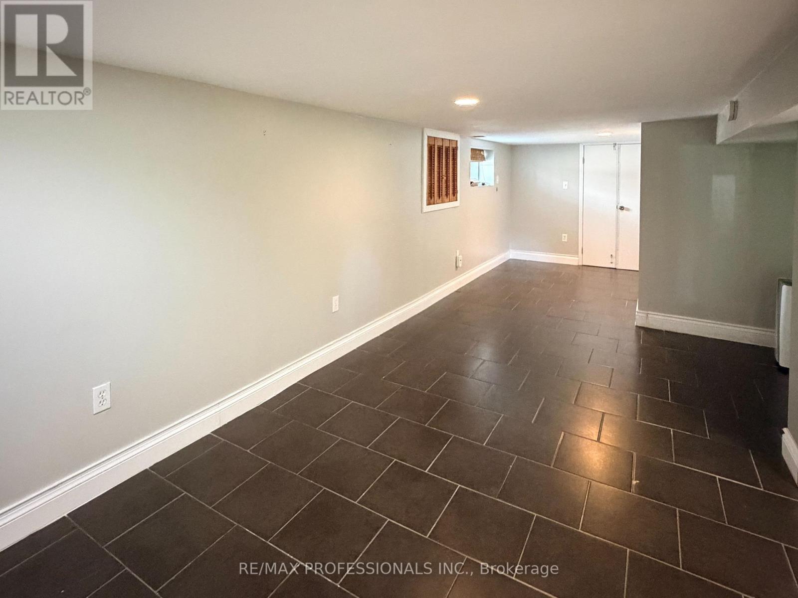 Lower - 99 Seventeenth Street, Toronto, Ontario  M8V 3K5 - Photo 6 - W13172372