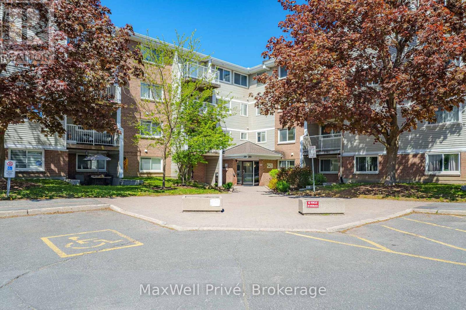 218 - 250 Brittany Drive, Ottawa, Ontario  K1K 4M1 - Photo 27 - X13172364