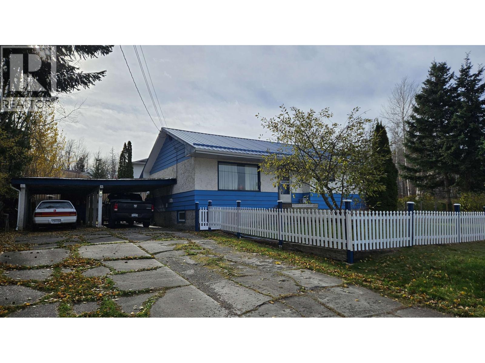 4187 Davis Road, Prince George, British Columbia  V2N 5L2 - Photo 2 - R3127606