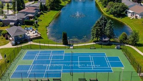 274 Monterey Park, South Huron, Ontario  N0M 1T0 - Photo 49 - X13172386