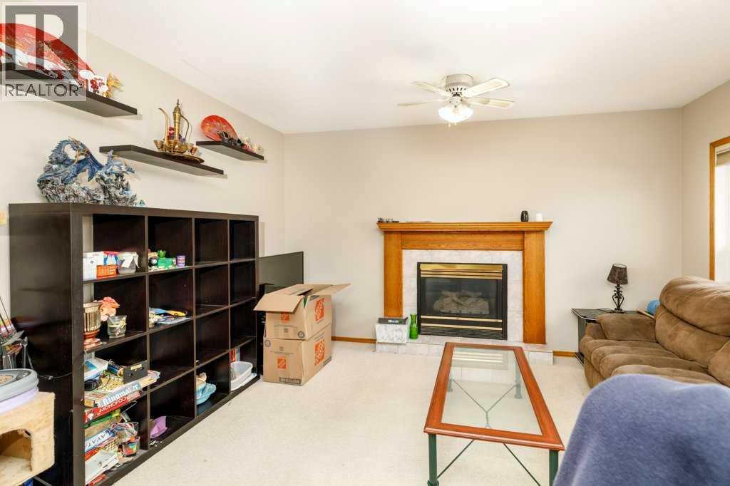 6 Densmore Crescent, Red Deer, Alberta  T4R 2L8 - Photo 9 - A2314652