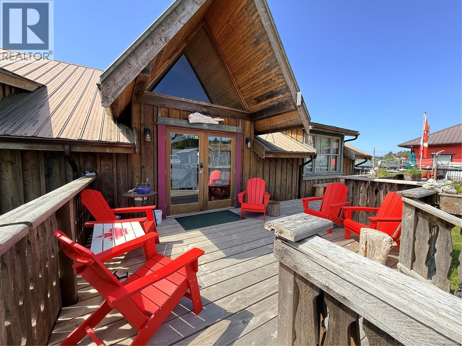 170 1st St, Sointula, British Columbia  V0N 3E0 - Photo 2 - 1036846