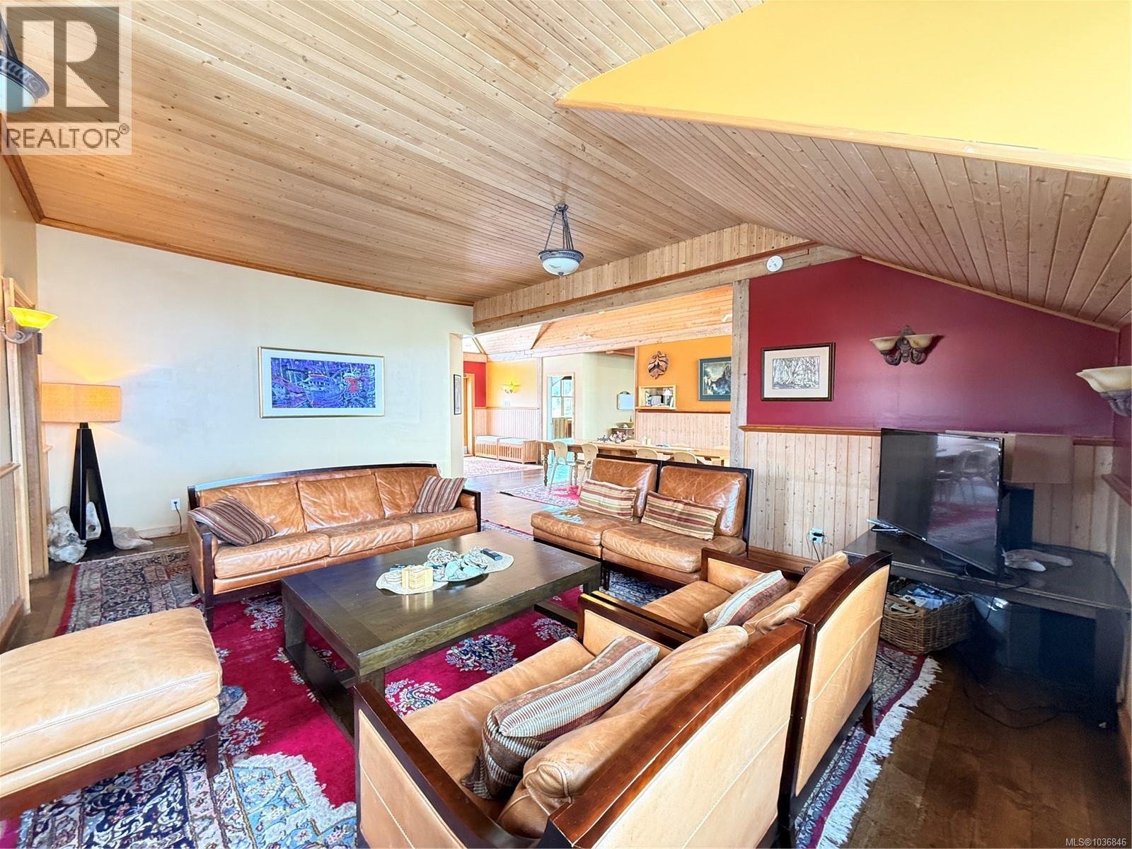 170 1st St, Sointula, British Columbia  V0N 3E0 - Photo 4 - 1036846