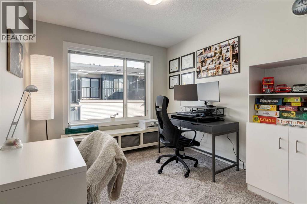 212 Crestbrook Common SW, Calgary, Alberta  T3B 6L1 - Photo 24 - A2308677