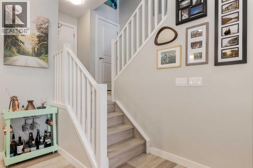 212 Crestbrook Common SW, Calgary, Alberta  T3B 6L1 - Photo 11 - A2308677
