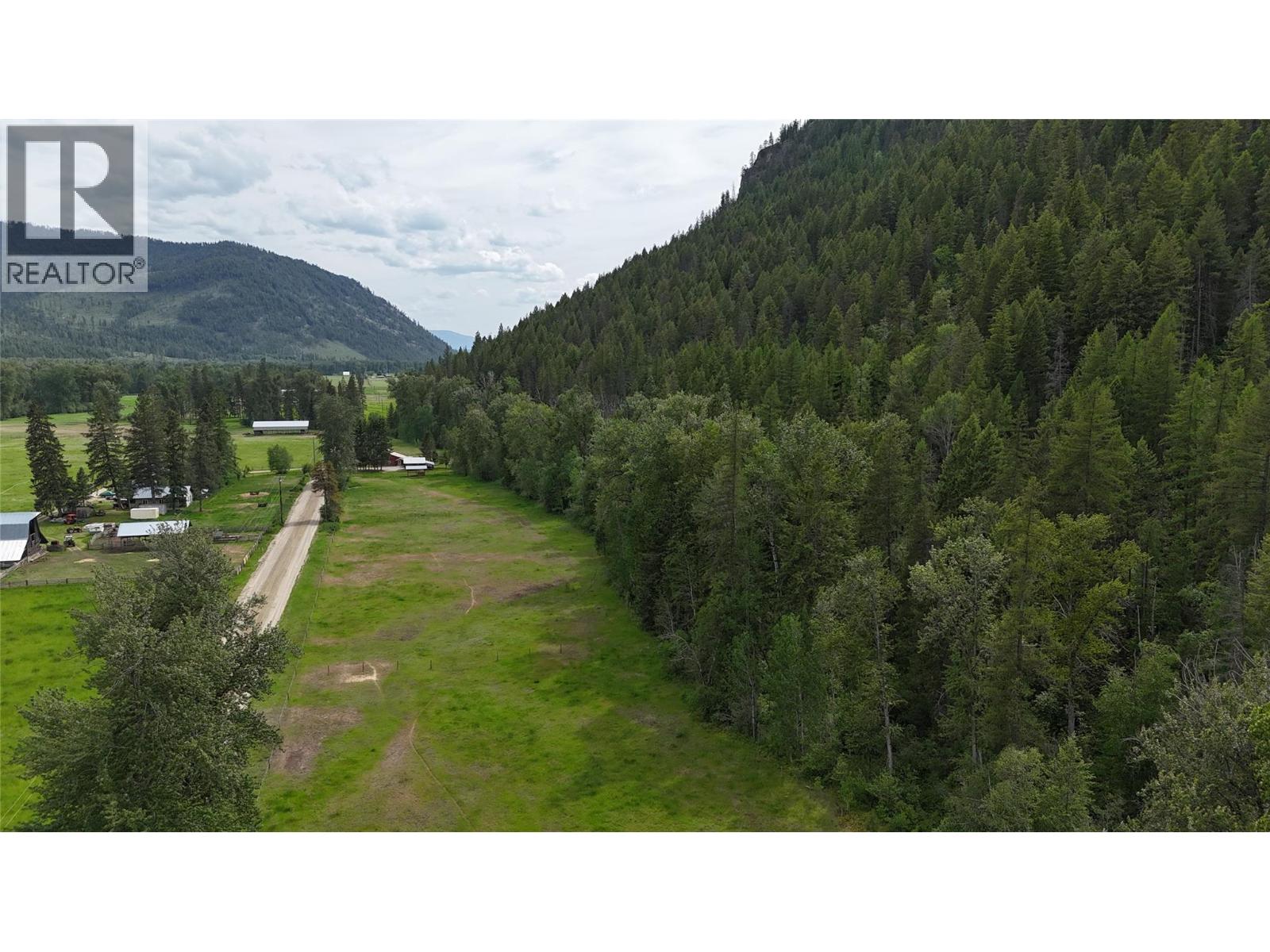 12451 Brown Creek Road, Grand Forks, British Columbia  V0H 1H8 - Photo 3 - 10379628