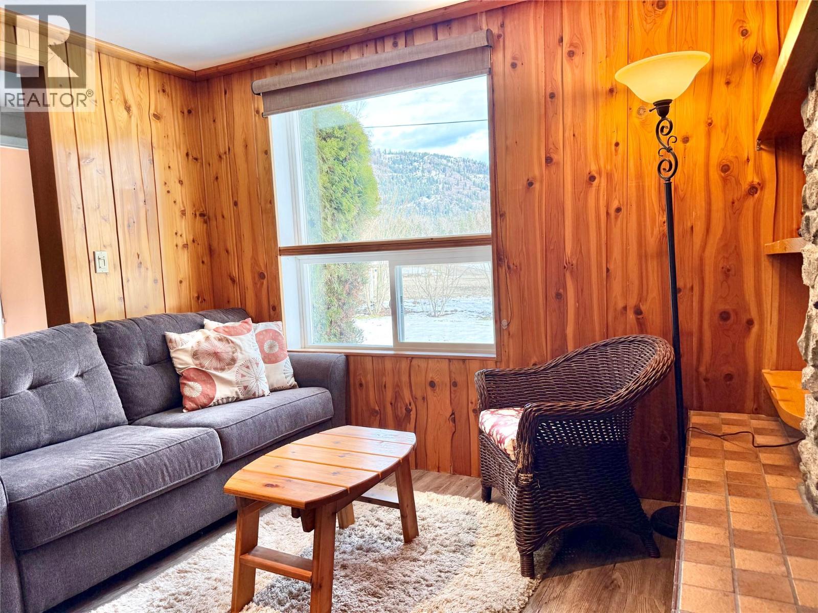 12451 Brown Creek Road, Grand Forks, British Columbia  V0H 1H8 - Photo 21 - 10379628
