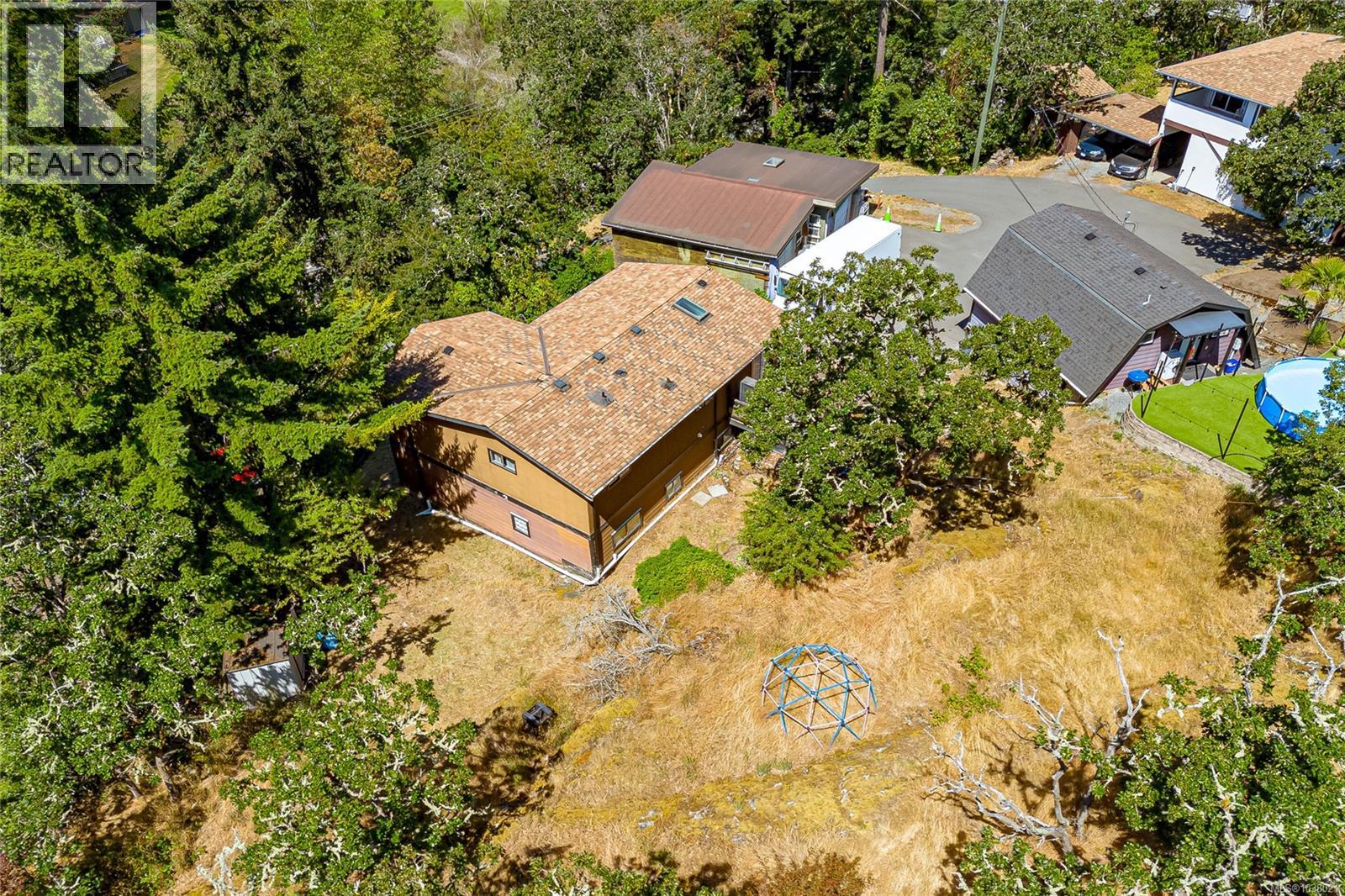 2673 Florence Lake Rd, Langford, British Columbia  V9B 4H5 - Photo 1 - 1038021