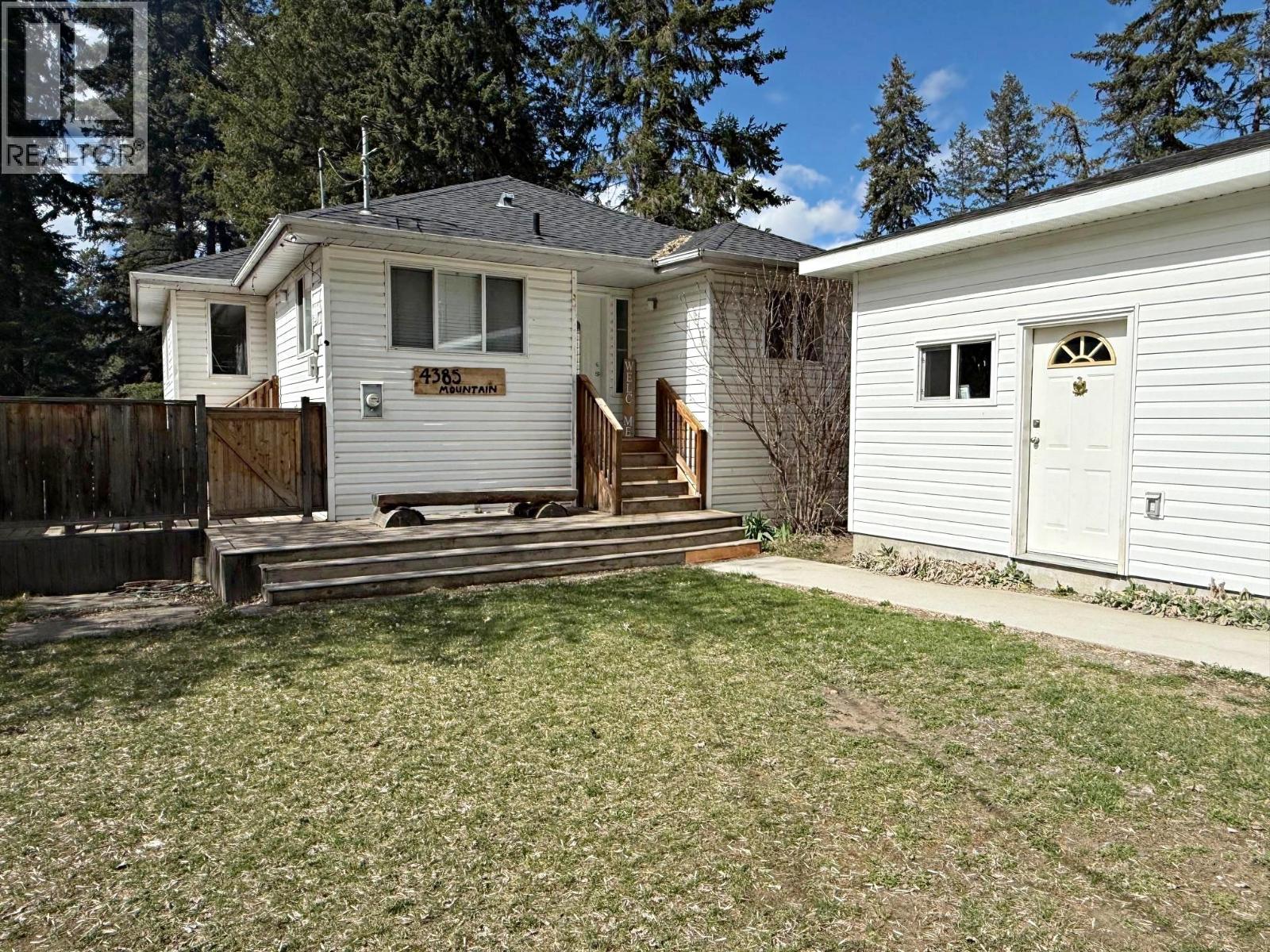 4385 Mountain Road, Barriere, British Columbia