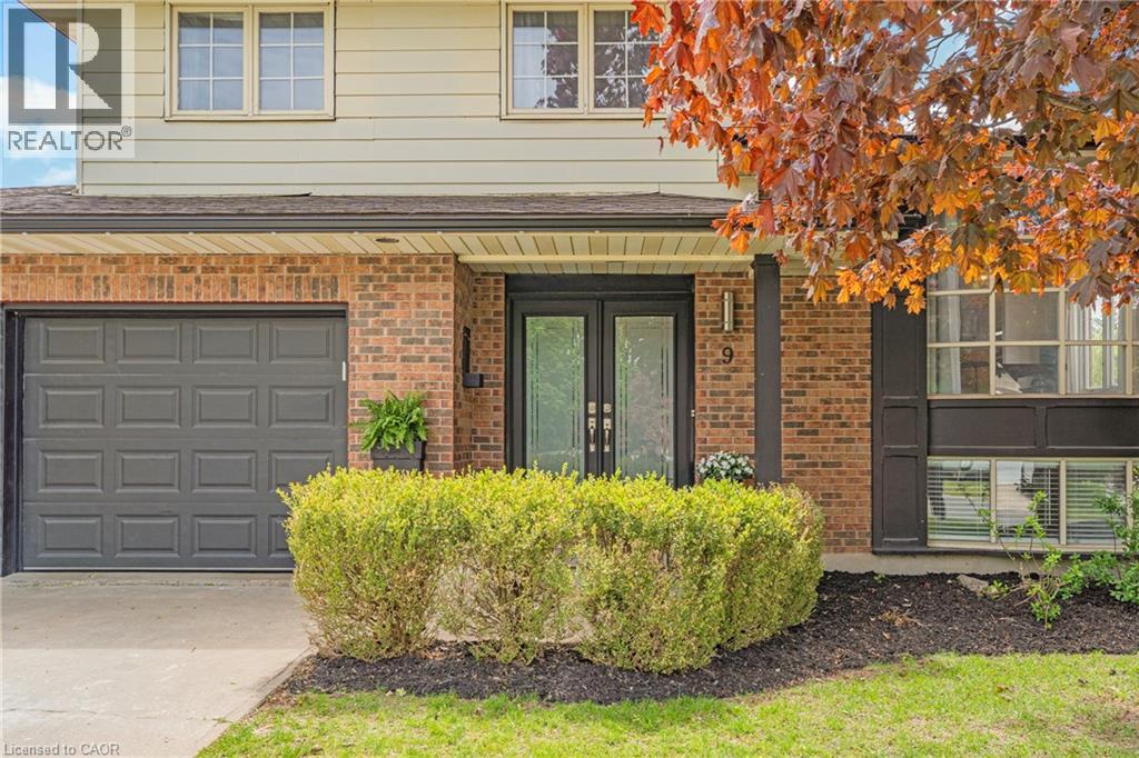 9 W High Crest Lane W, St. Jacobs, Ontario  N0B 2N0 - Photo 3 - 40807366