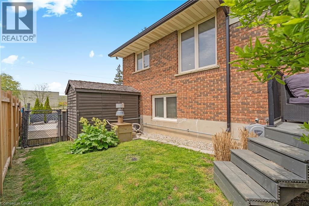 9 W High Crest Lane W, St. Jacobs, Ontario  N0B 2N0 - Photo 41 - 40807366