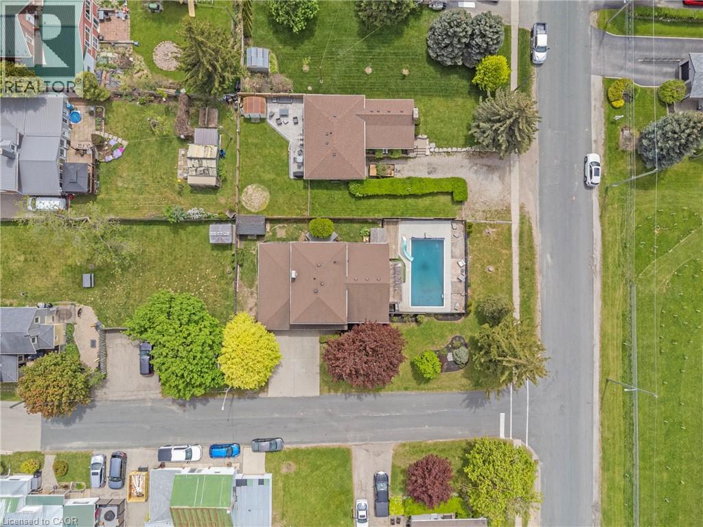 9 W High Crest Lane W, St. Jacobs, Ontario  N0B 2N0 - Photo 42 - 40807366