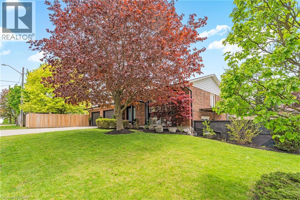 9 W High Crest Lane W, St. Jacobs, Ontario  N0B 2N0 - Photo 43 - 40807366