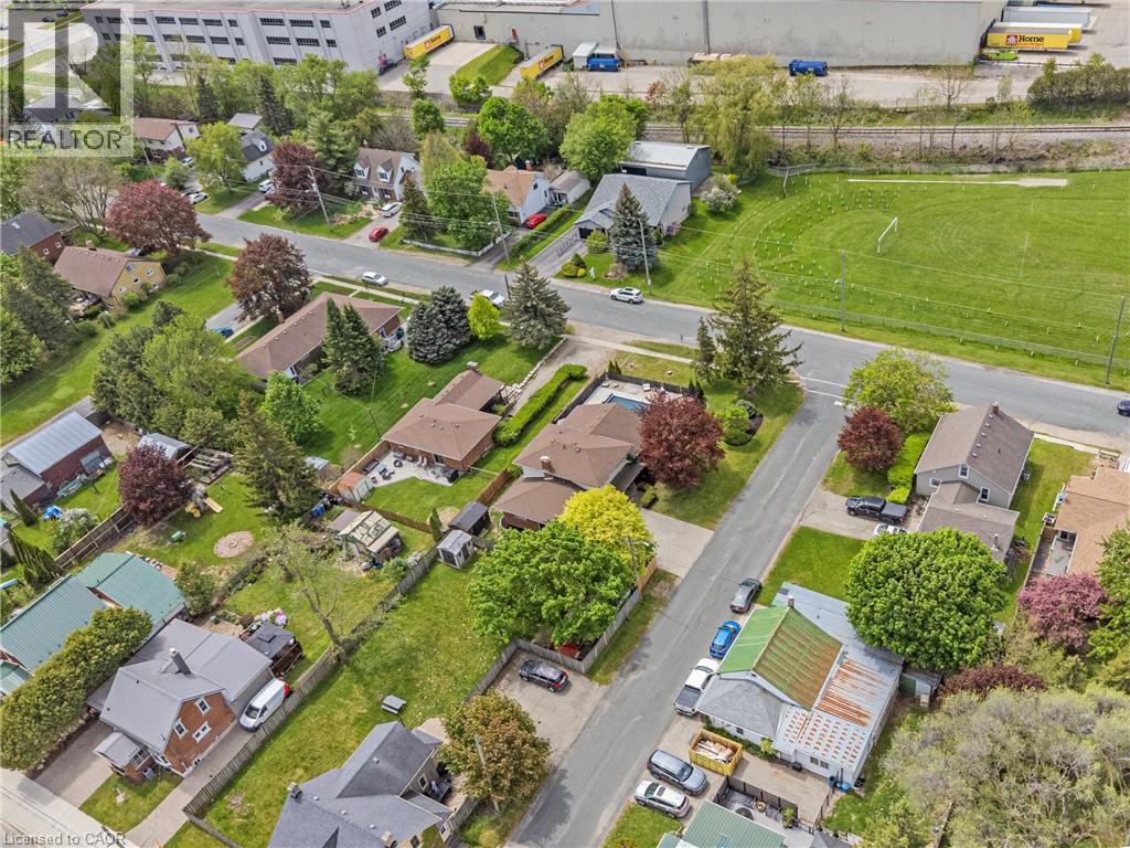 9 W High Crest Lane W, St. Jacobs, Ontario  N0B 2N0 - Photo 44 - 40807366