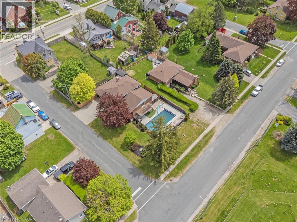 9 W High Crest Lane W, St. Jacobs, Ontario  N0B 2N0 - Photo 46 - 40807366