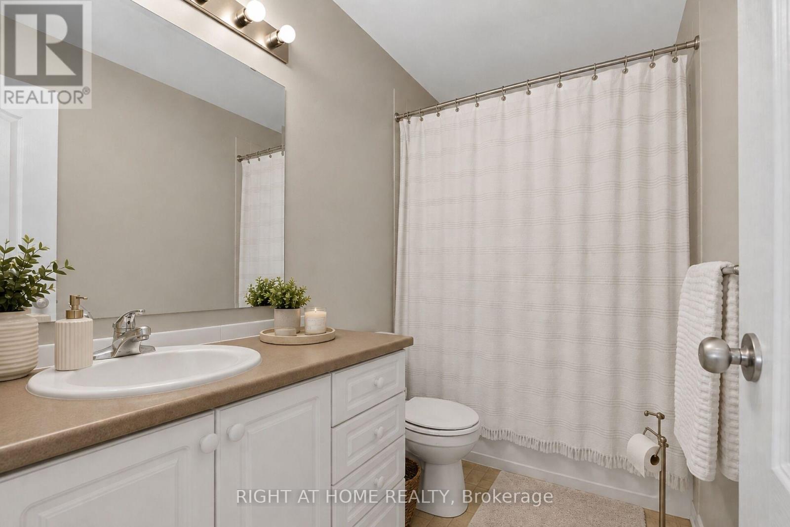 207 Catamount Court, Ottawa, Ontario  K2M 0A8 - Photo 12 - X13172388