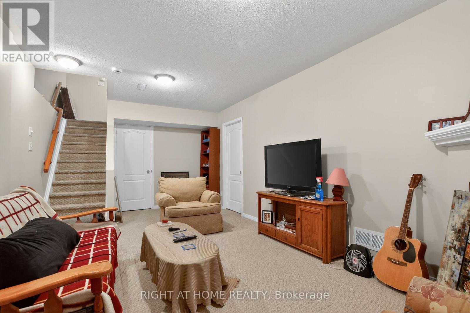207 Catamount Court, Ottawa, Ontario  K2M 0A8 - Photo 18 - X13172388
