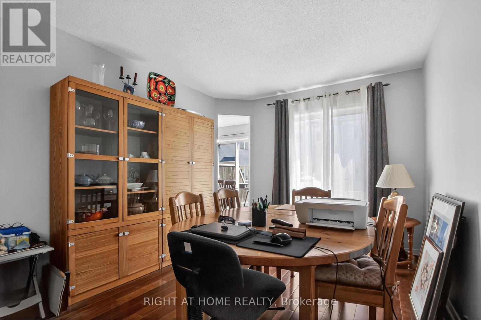 207 Catamount Court, Ottawa, Ontario  K2M 0A8 - Photo 9 - X13172388