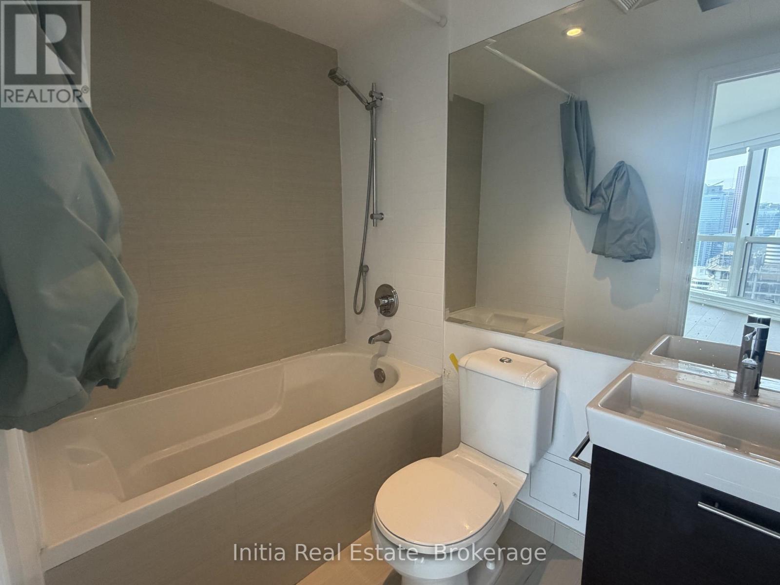 5008 - 386 Yonge Street, Toronto, Ontario  M5B 0A5 - Photo 6 - C13172400