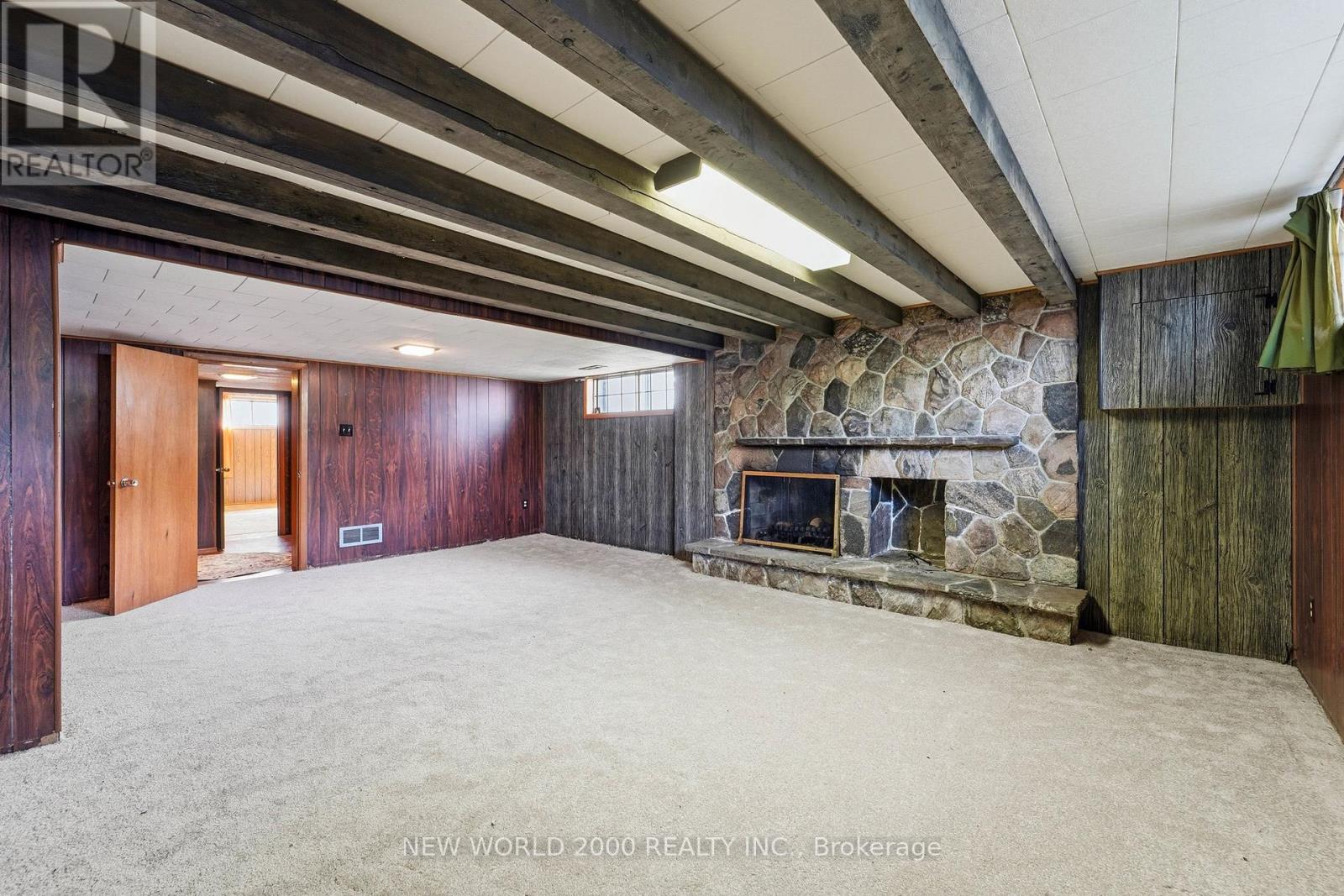145 Elvaston Drive, Toronto, Ontario  M4A 1N8 - Photo 9 - C13172402