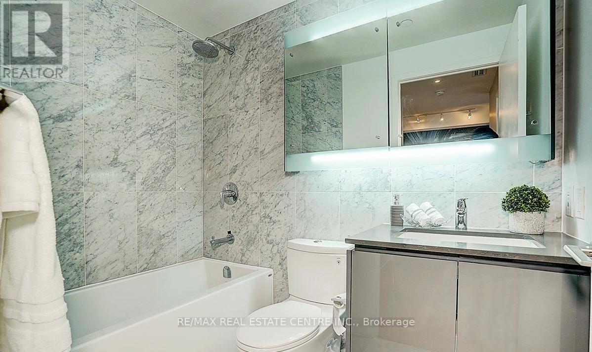 1701 - 115 Mcmahon Drive, Toronto, Ontario  M2K 0E3 - Photo 14 - C13172404