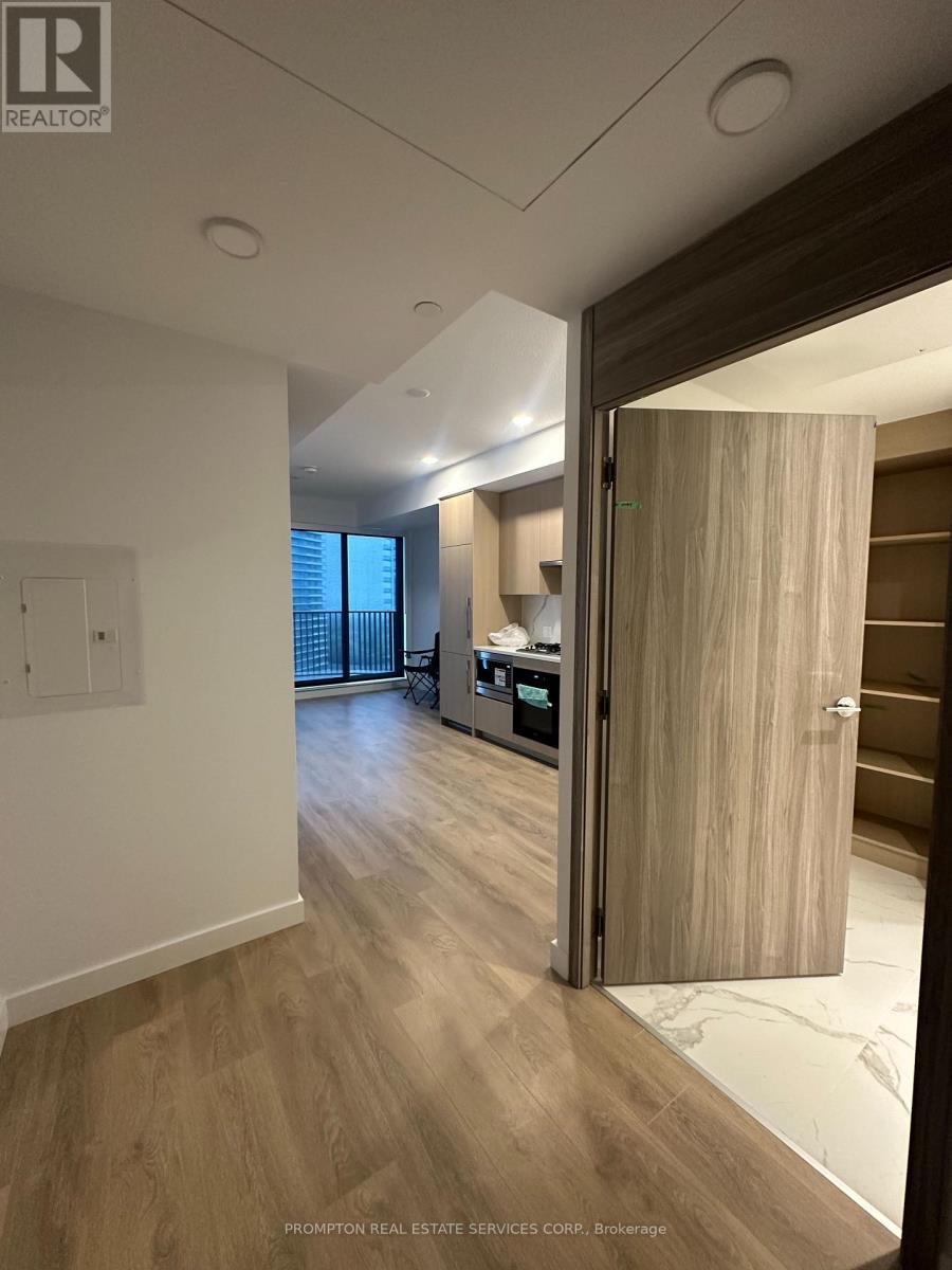 1812 - 18 Esther Shiner Boulevard, Toronto, Ontario  M2K 0J7 - Photo 8 - C13172426