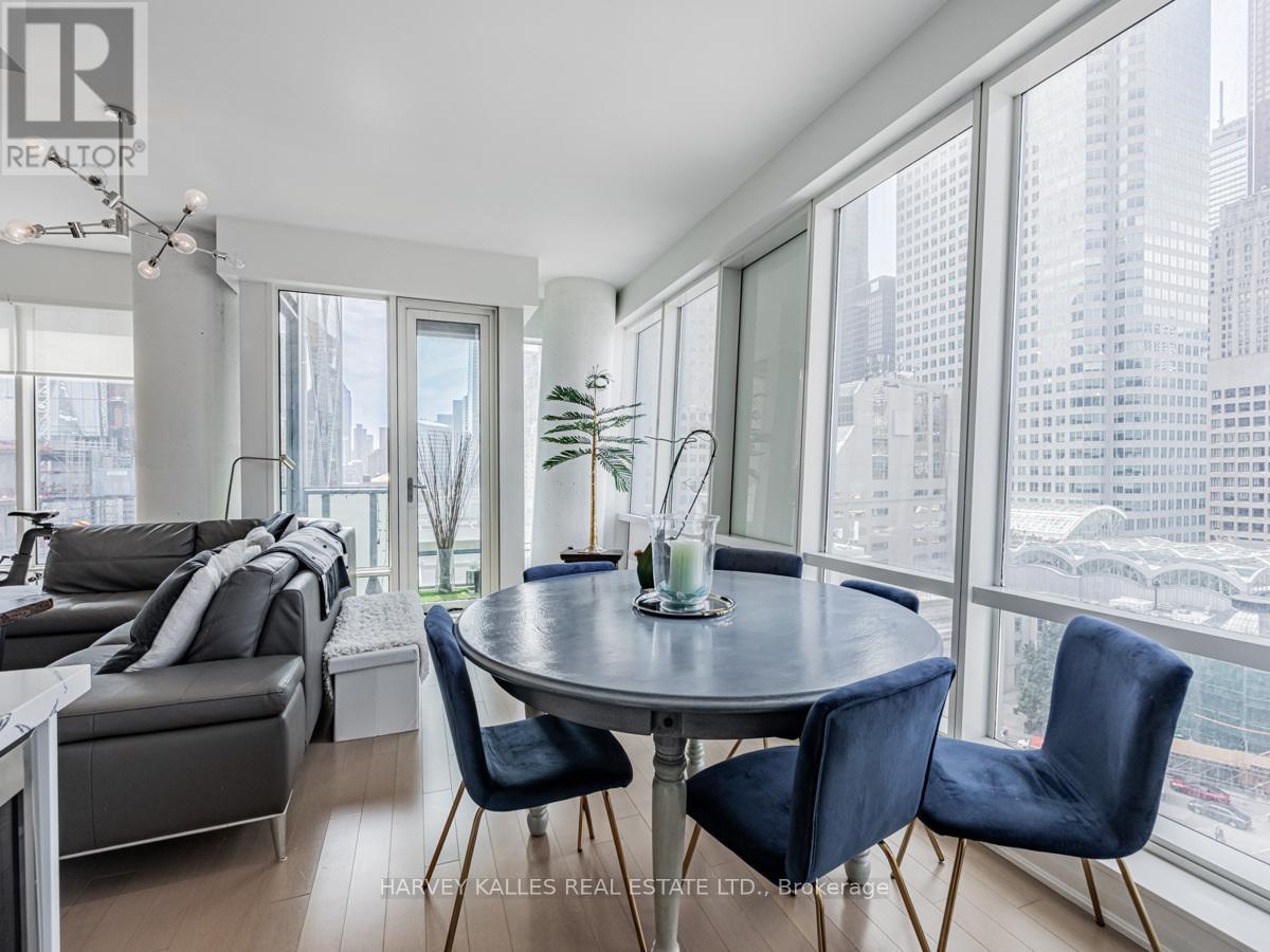 1205 - 8 The Esplanade, Toronto, Ontario  M5E 0A6 - Photo 12 - C13172430