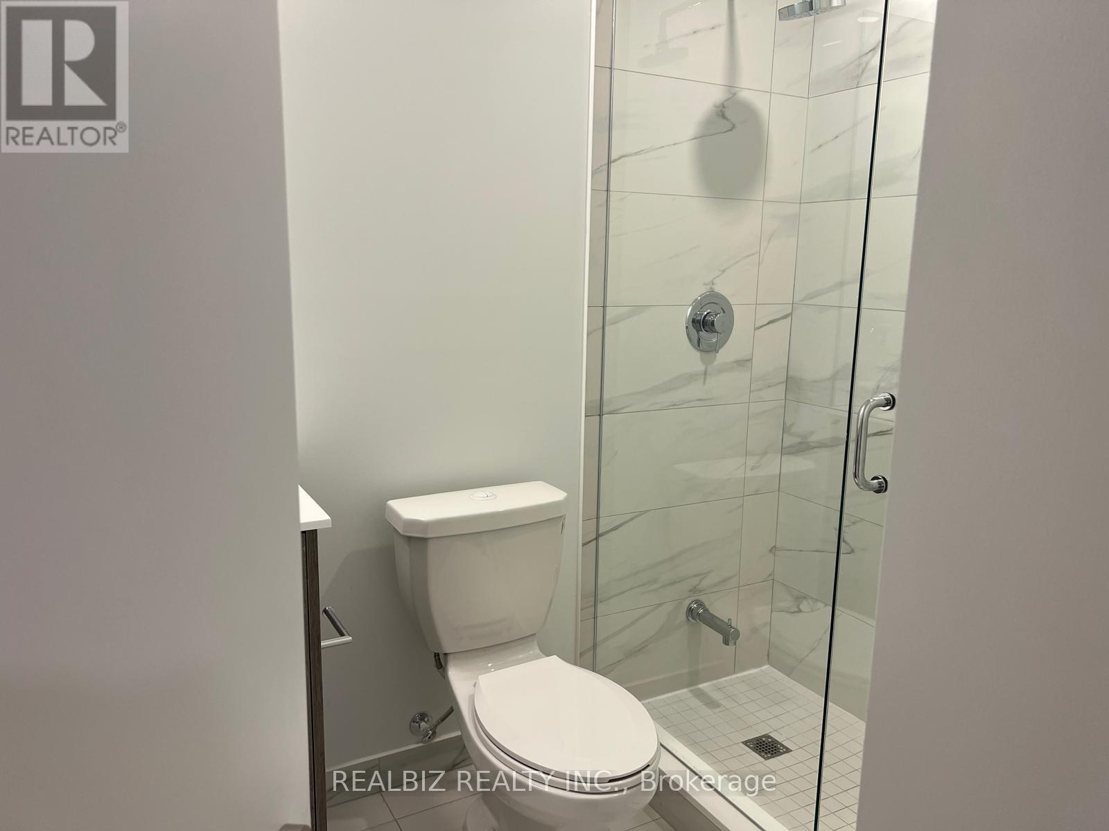 1003 - 180 Front Street, Toronto, Ontario  M5A 0A9 - Photo 13 - C13172440