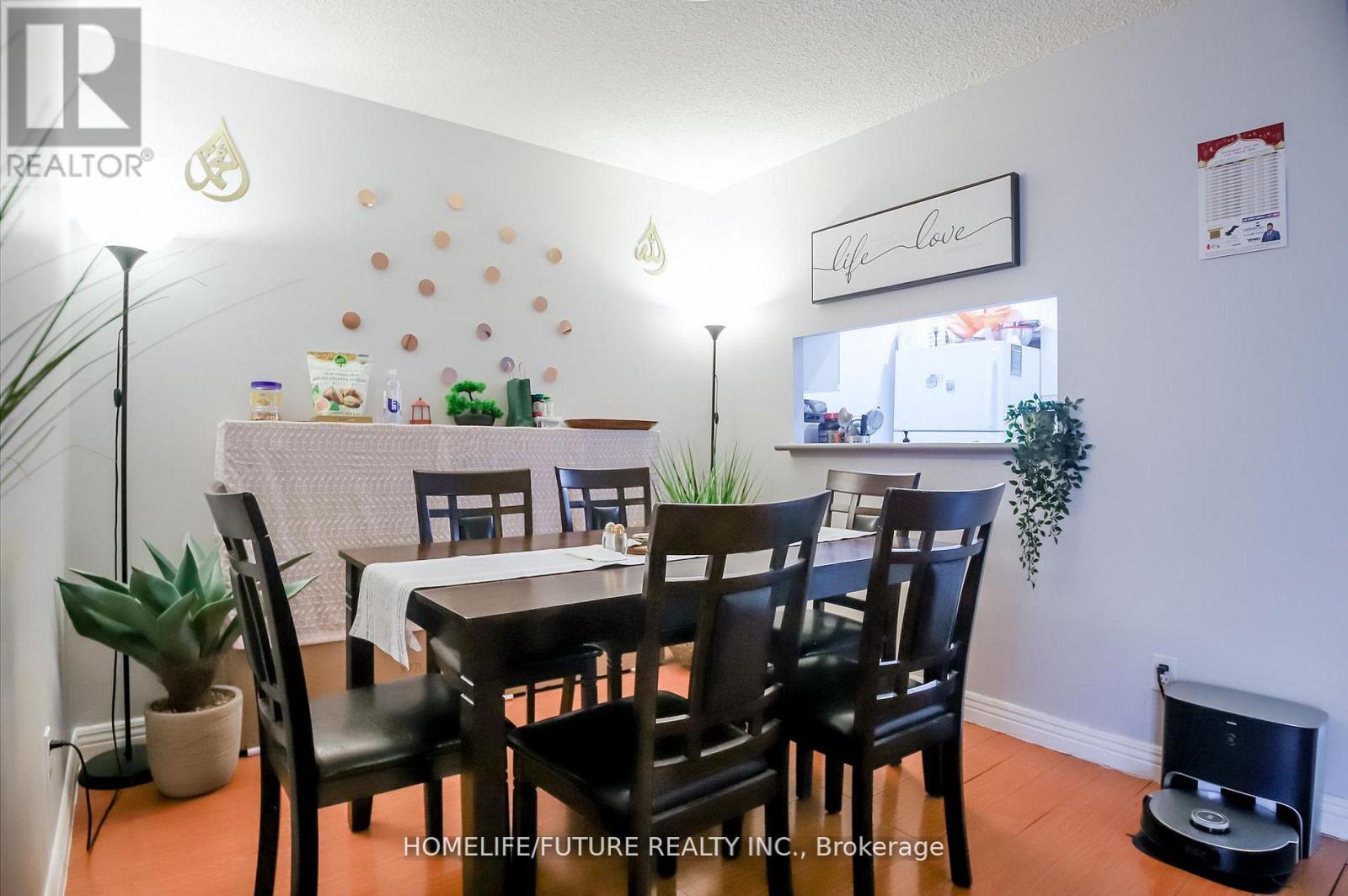816 - 2550 Lawrence Avenue E, Toronto, Ontario  M1P 4Z3 - Photo 13 - E13172408
