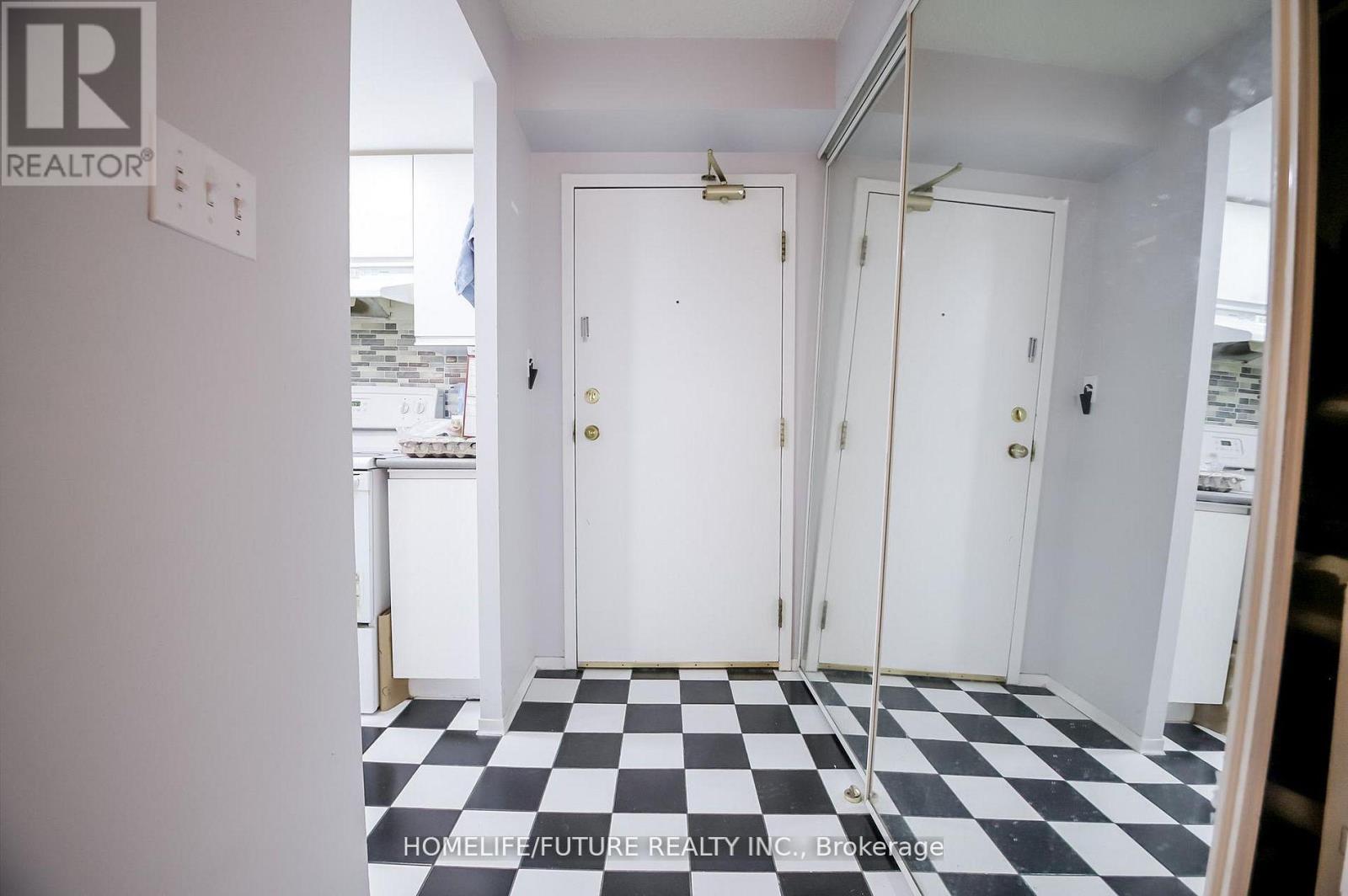 816 - 2550 Lawrence Avenue E, Toronto, Ontario  M1P 4Z3 - Photo 7 - E13172408